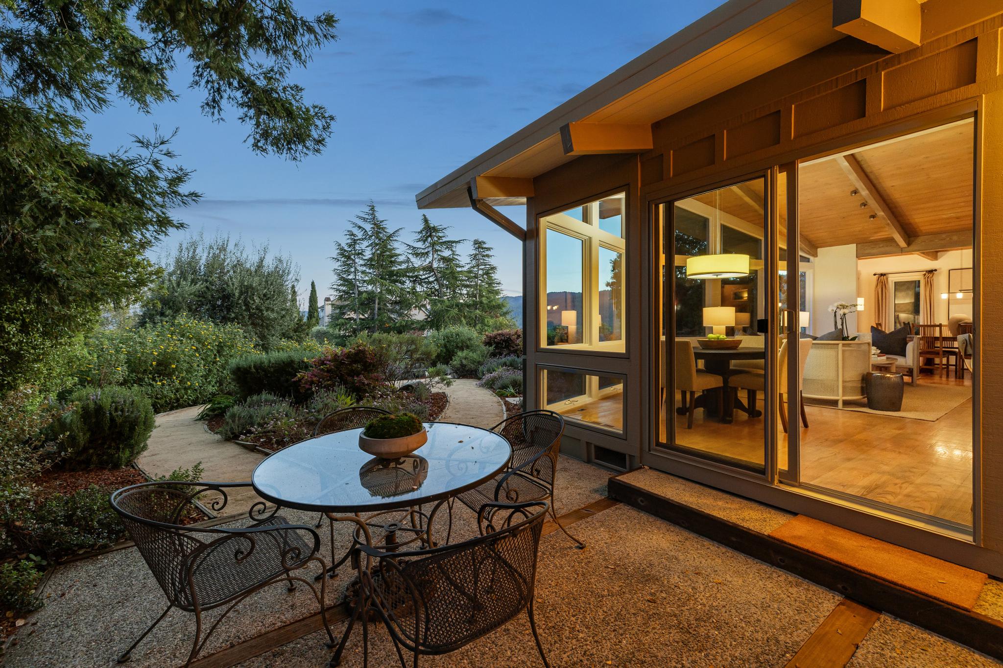 006_040-665-west-glen-way.88178.ptw.020