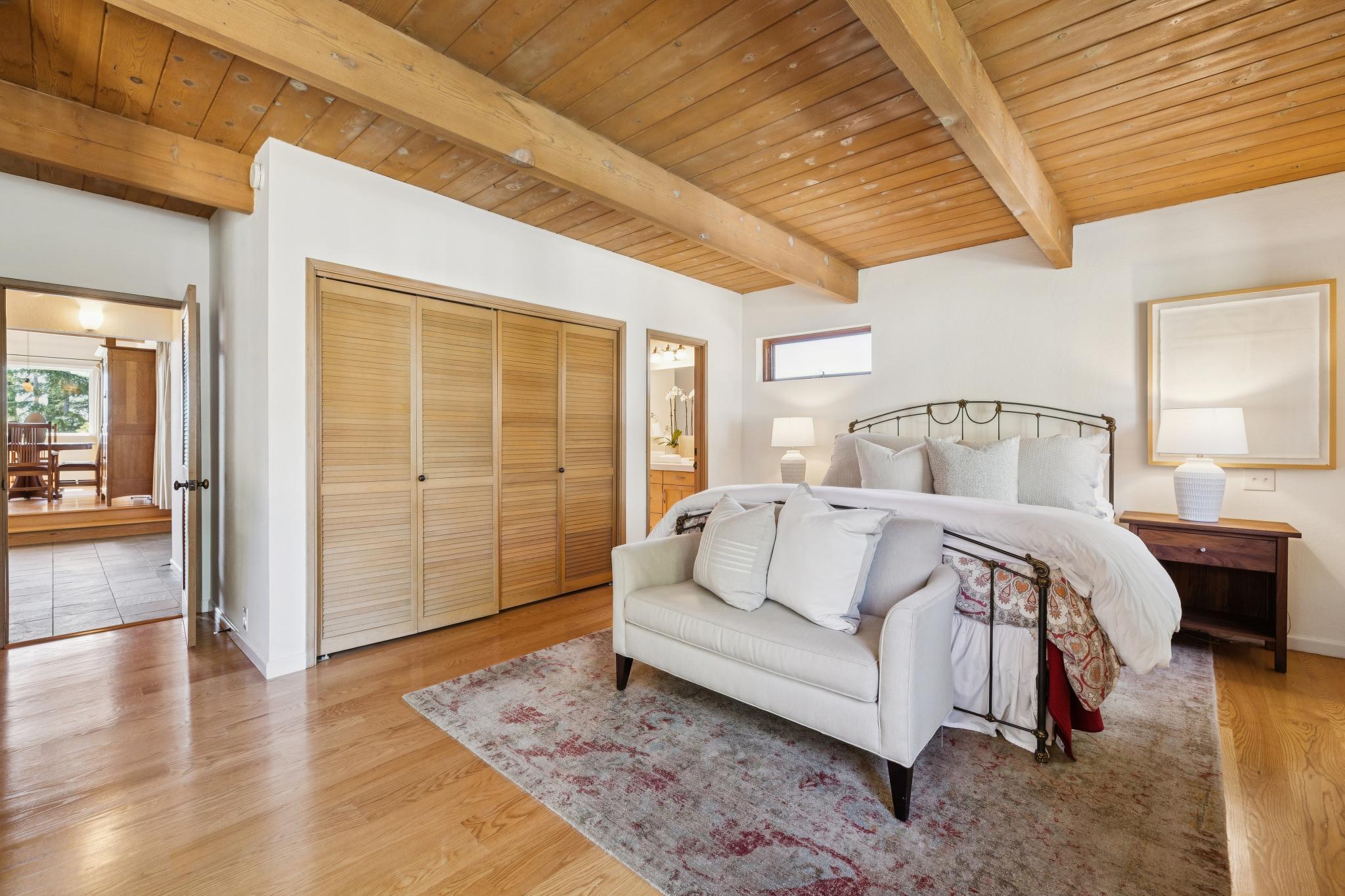 023_090-665-west-glen-way.88178.p2k.045