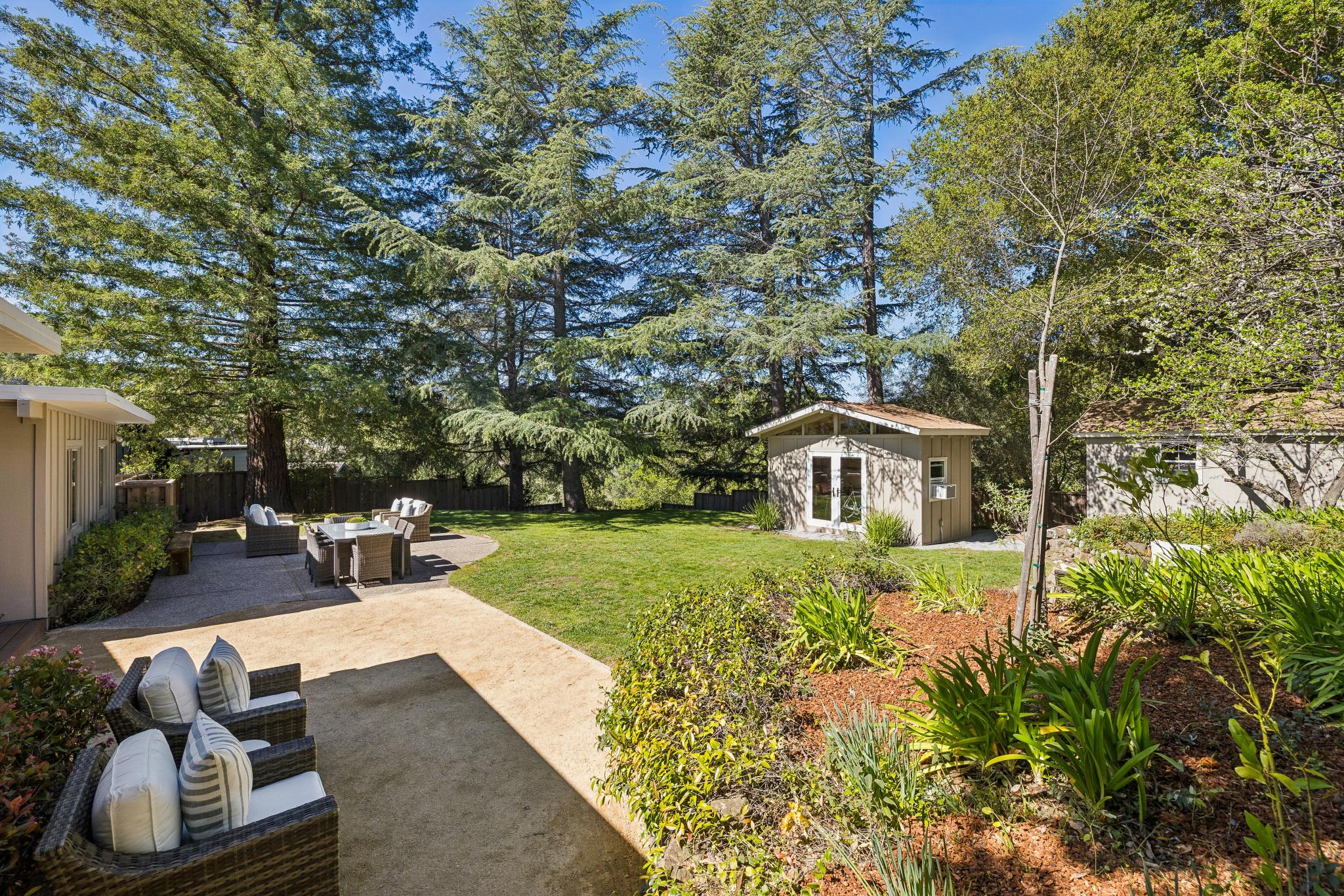 033_118-665-west-glen-way.88178.p2k.059